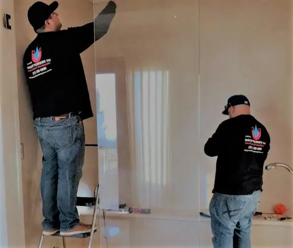 Professional plumbing installation for Tankless Water Heater Installation in Navelencia